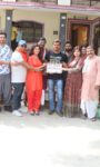 प्रमोद प्रेमी यादव, मणि भट्टाचार्य और इला पांडेय की भोजपुरी फिल्म घर संसार की मुहूर्त करके शूटिंग शुरू वाराणसी में
