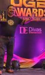 बॉलीवुड स्टार स्नेहा उल्लाल के हाथों सम्मानित हुए Melody Monks Entertainment के Founder & Director डॉ. देबोजीत लाहिड़ी