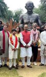 लोकप्रिय बॉलीवुड अभिनेता मुकेश त्यागी एवं बीजीपी प्रवक्ता विशिष्ट अतिथि औशिम खेत्रपाल ने ‘हनुमान अंश’ की टीम को सम्मानित किया
