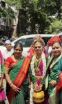 कलाकारांच्या दिंडीत रिपब्लिकन नेत्या तथा निर्माती संघमित्रा ताई गायकवाड यांचा उत्स्फूर्त सहभाग